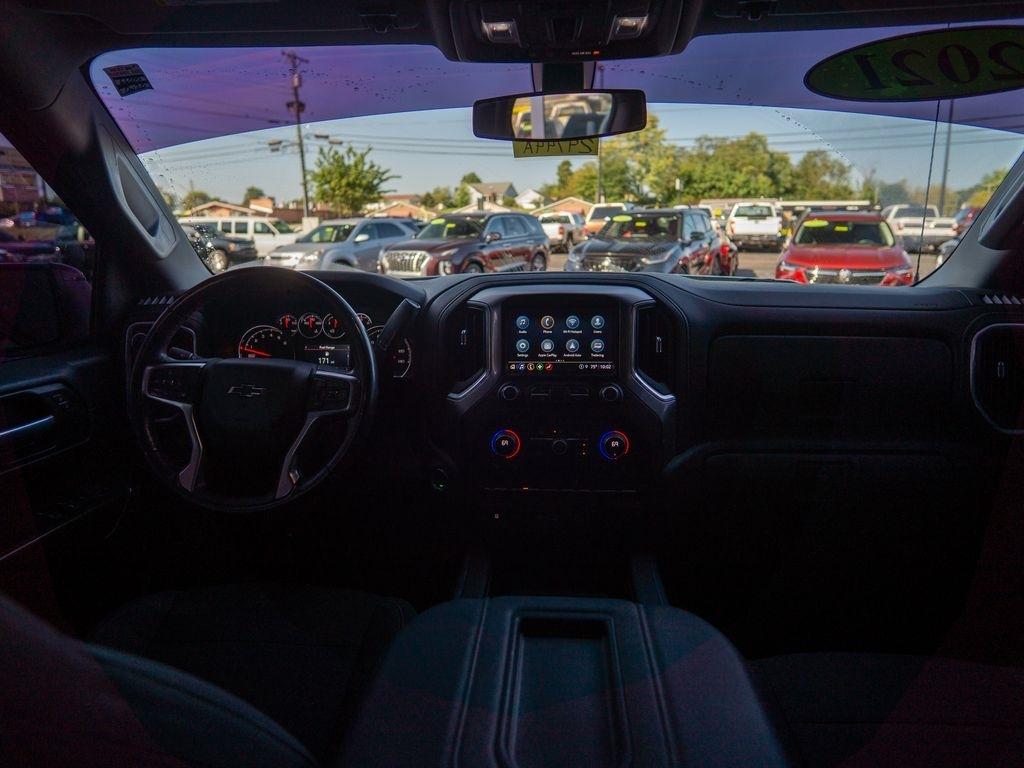 Chevrolet Silverado 1500  2021