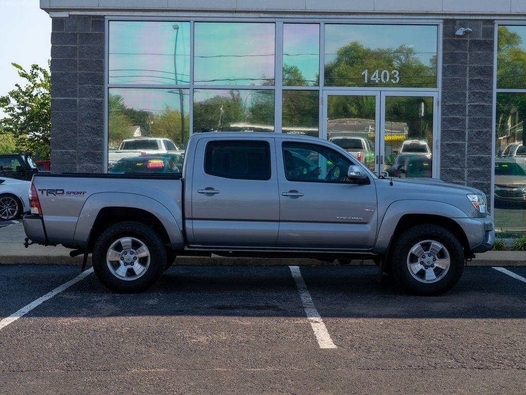 Toyota Tacoma  2014