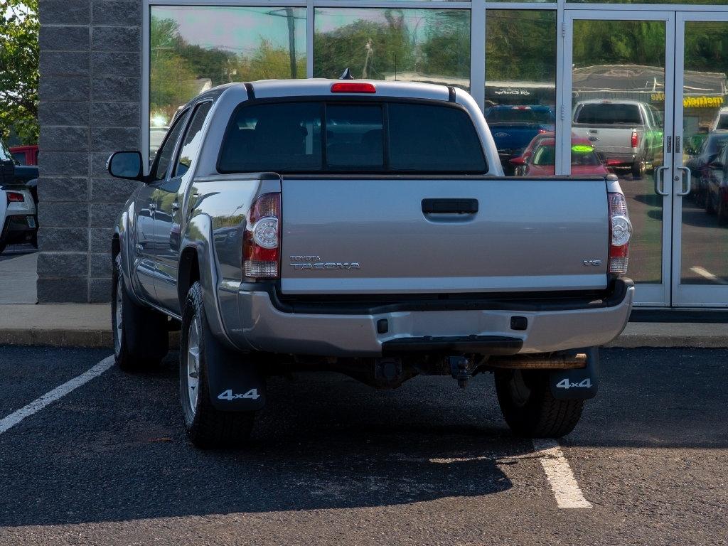 Toyota Tacoma  2014