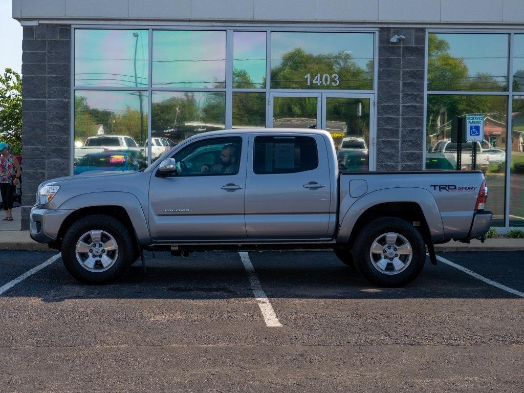Toyota Tacoma  2014