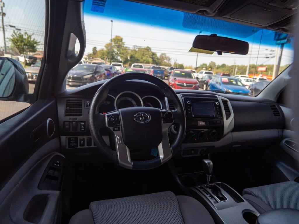 Toyota Tacoma  2014