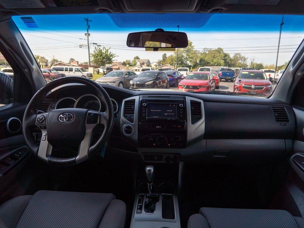 Toyota Tacoma  2014