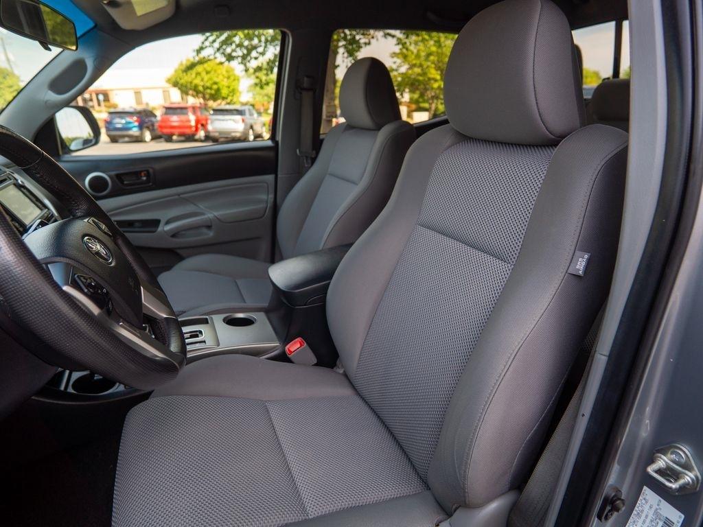 Toyota Tacoma  2014