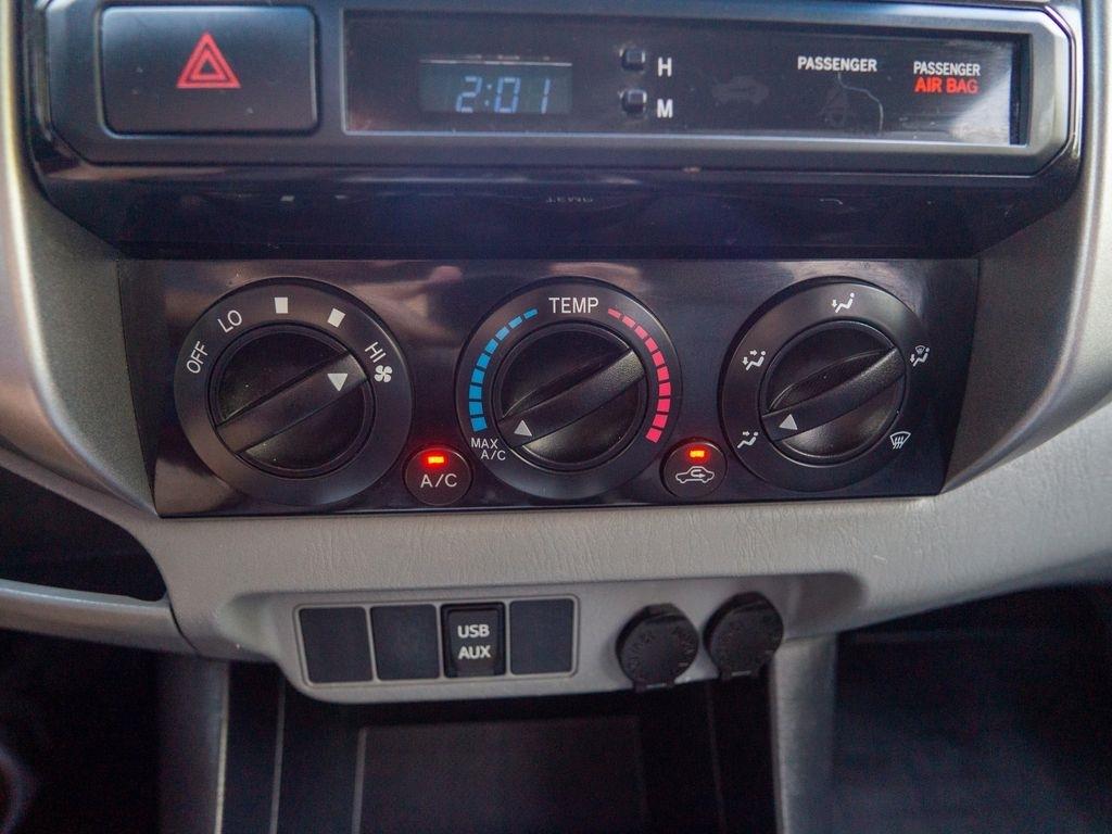 Toyota Tacoma  2014