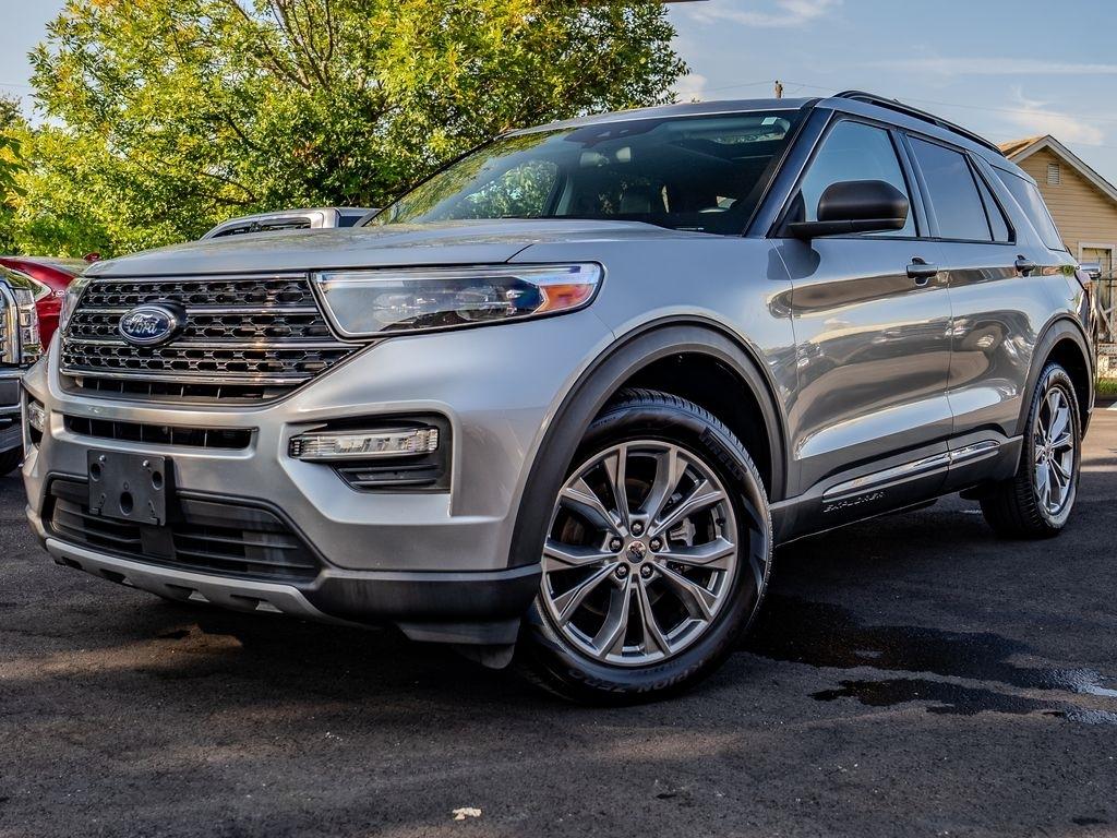 Ford Explorer photo 5