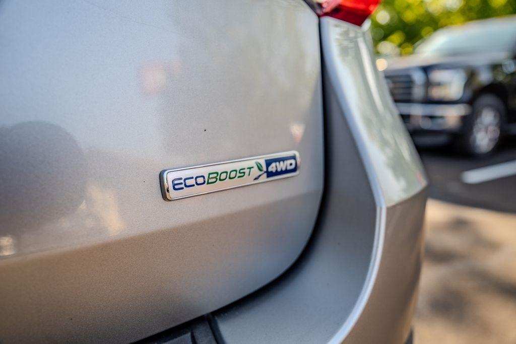 Ford Explorer photo 20
