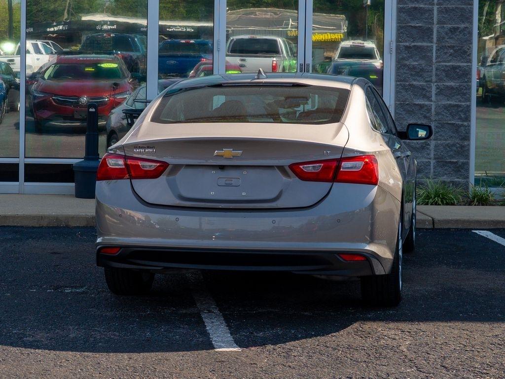 Chevrolet Malibu  2024