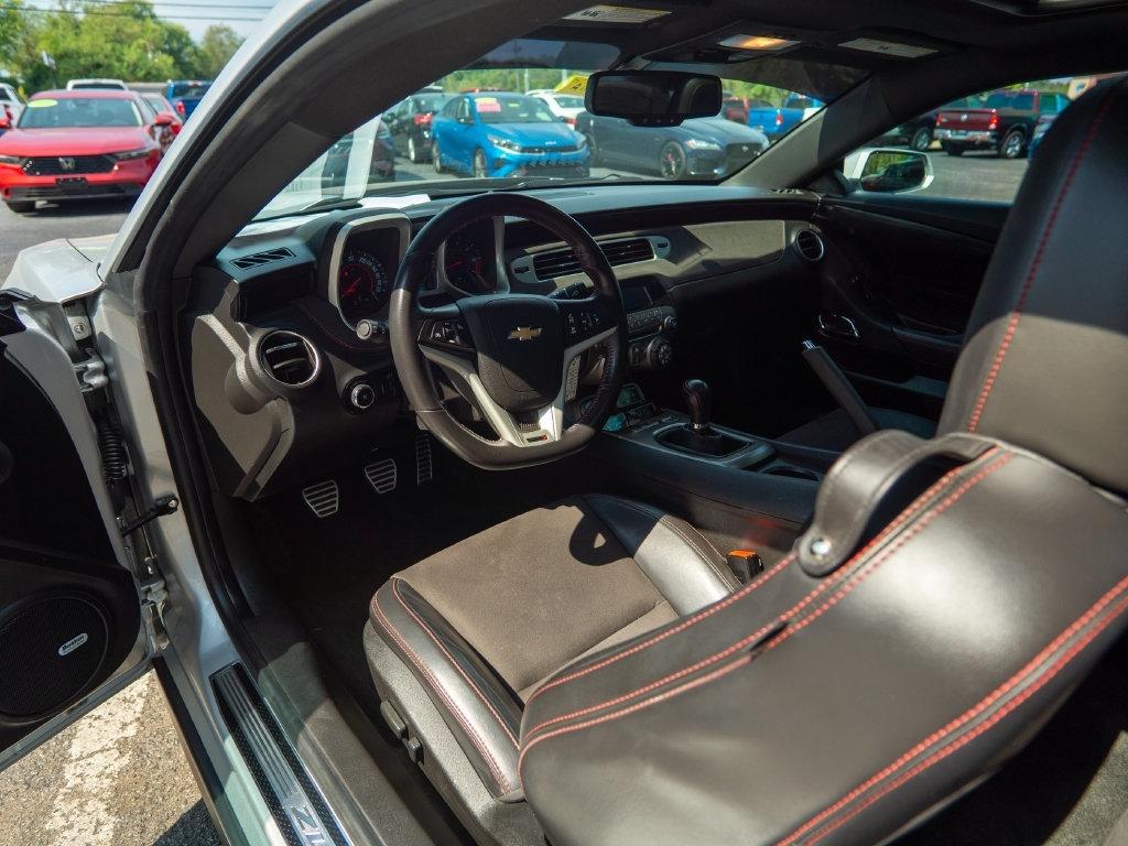 Chevrolet Camaro  2012