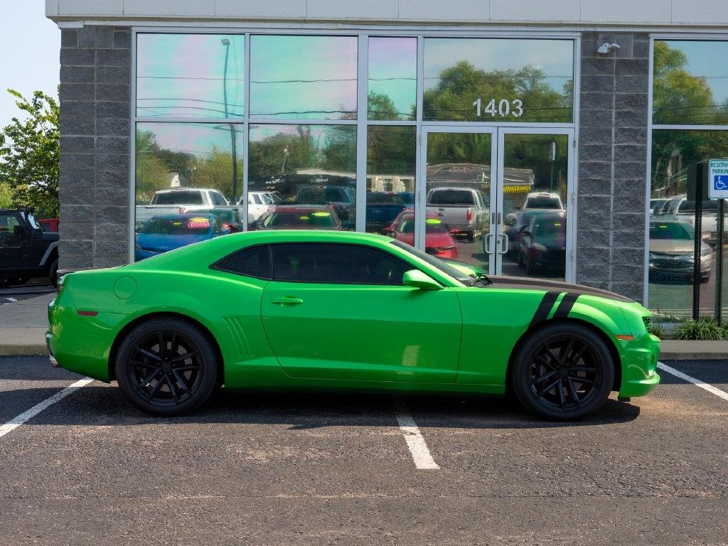 Chevrolet Camaro  2011
