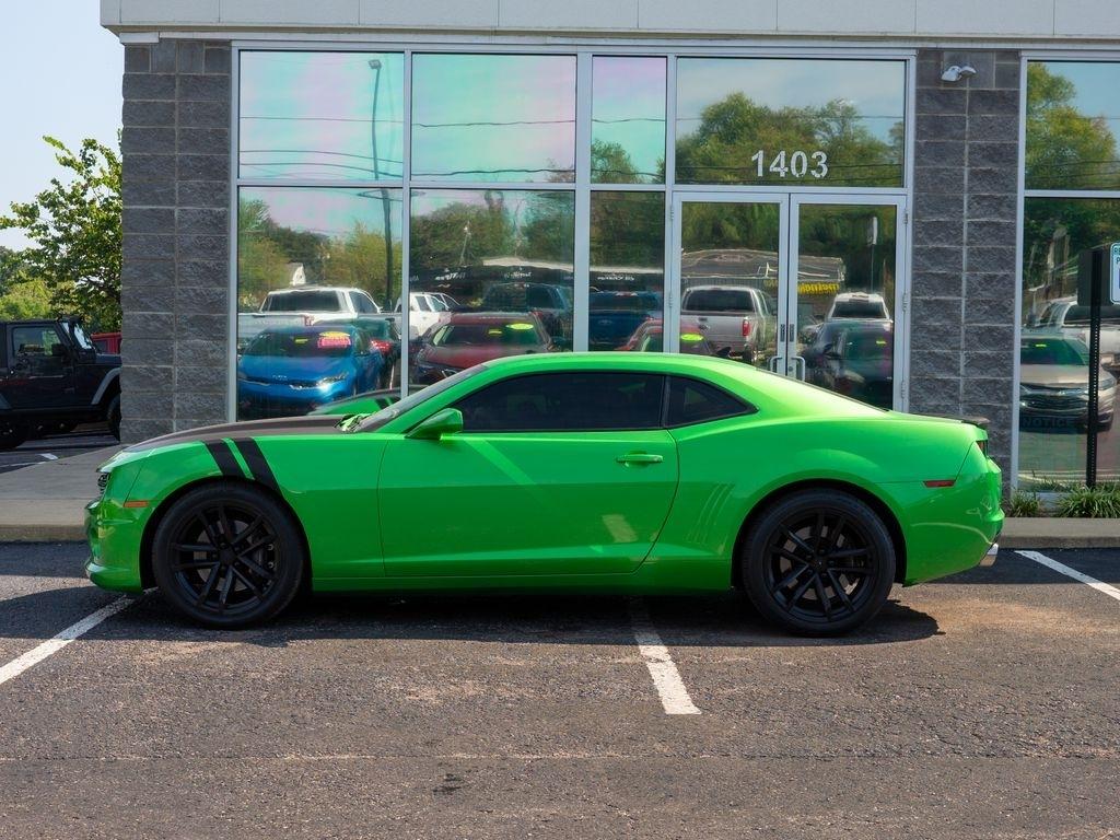 Chevrolet Camaro  2011