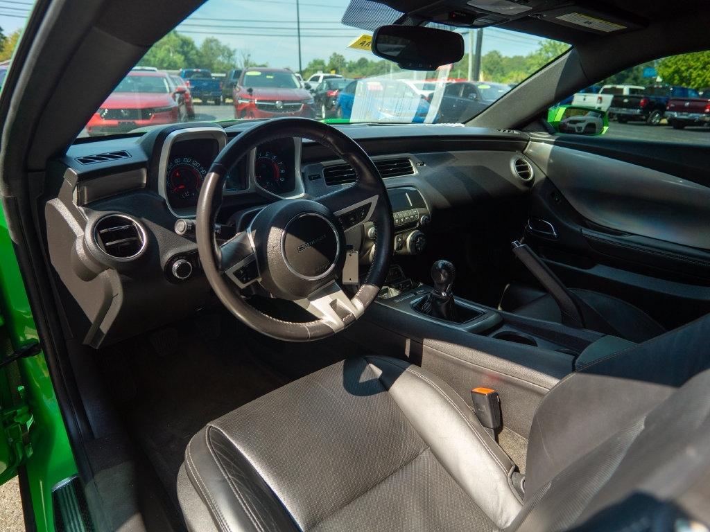 Chevrolet Camaro  2011