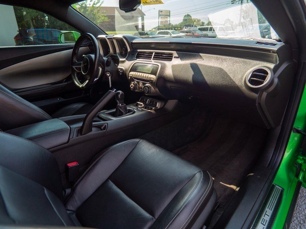 Chevrolet Camaro  2011