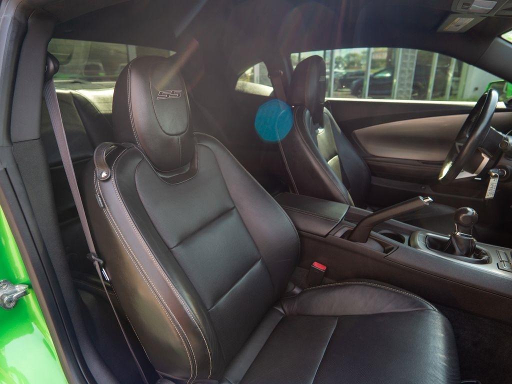 Chevrolet Camaro  2011