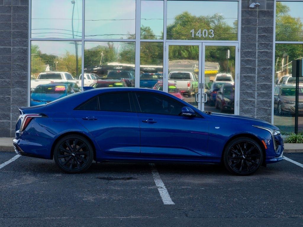 Cadillac CT4  2022