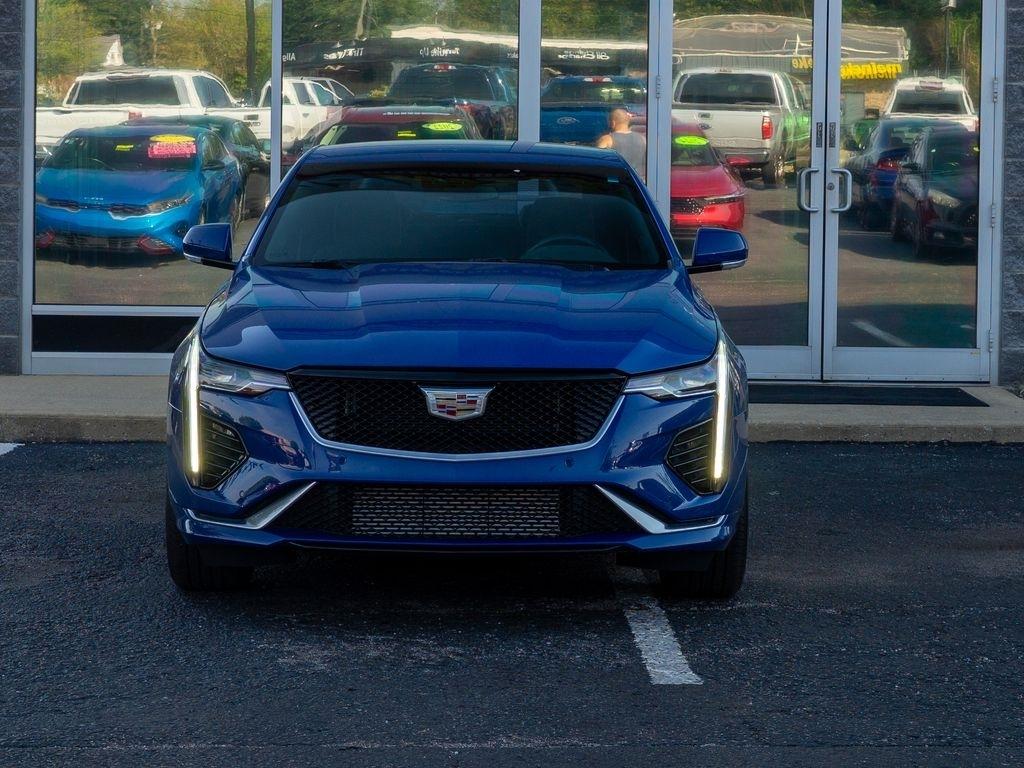 Cadillac CT4  2022
