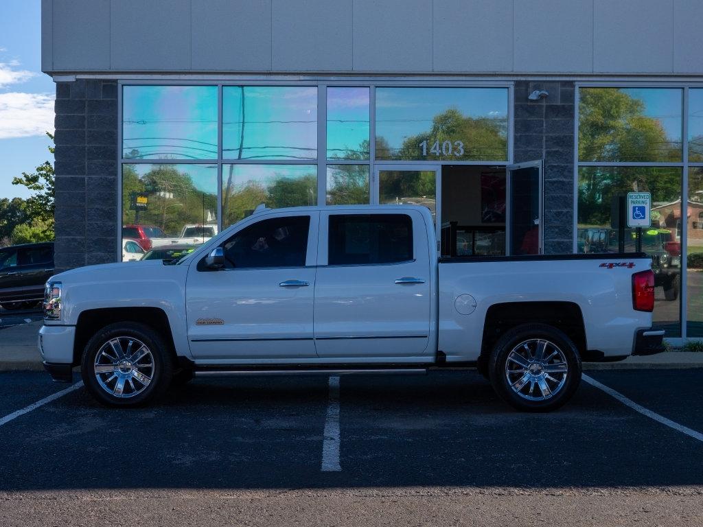 Chevrolet Silverado photo 5