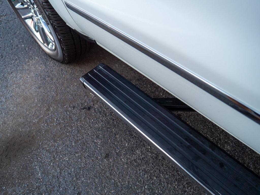 Chevrolet Silverado photo 9