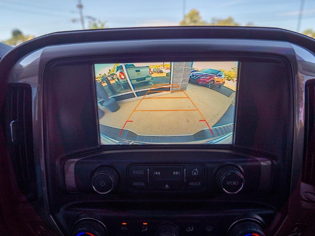 Chevrolet Silverado photo 25