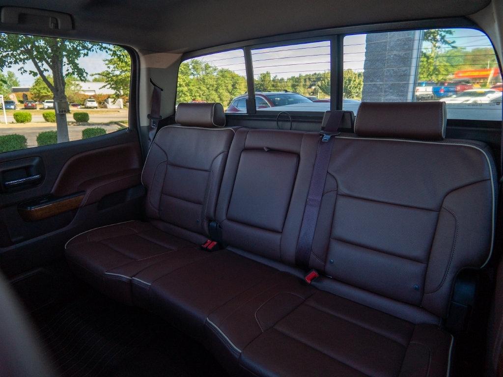 Chevrolet Silverado photo 31
