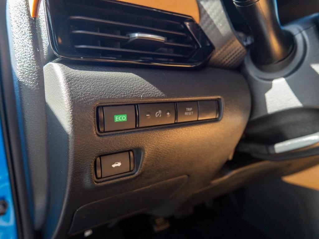 Nissan Sentra  2023