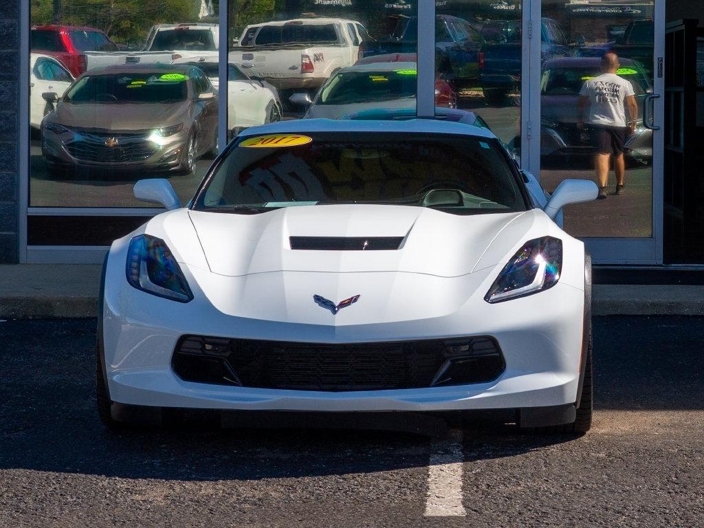 Chevrolet Corvette photo 7