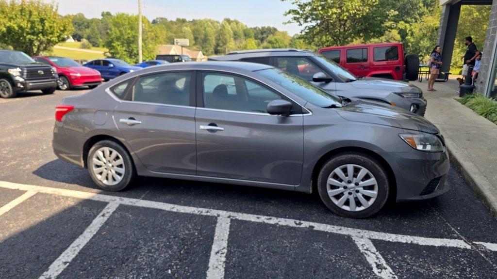 Nissan Sentra  2018