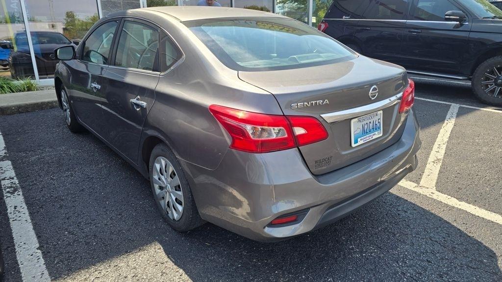 Nissan Sentra  2018