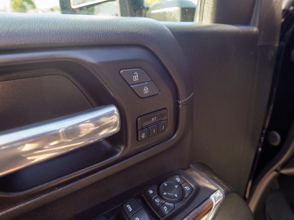 Chevrolet Silverado 2500HD  2021