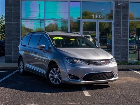 2017 Chrysler Pacifica 