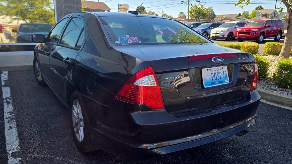 Ford Fusion  2012