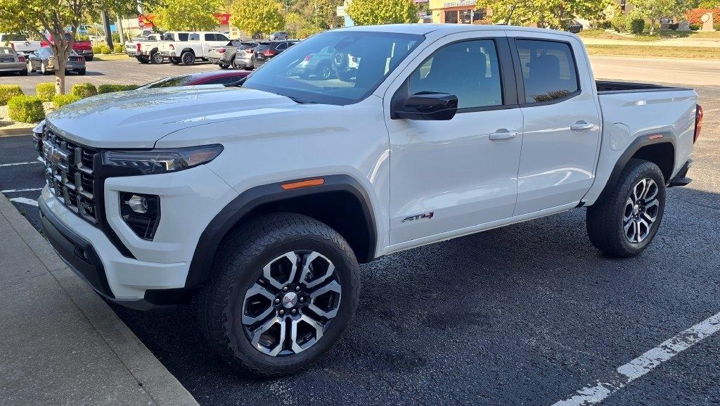 GMC Canyon  2024