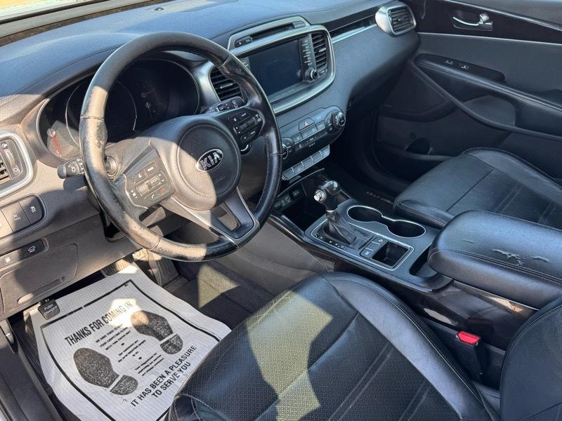 Kia Sorento EX V6 2WD 2016