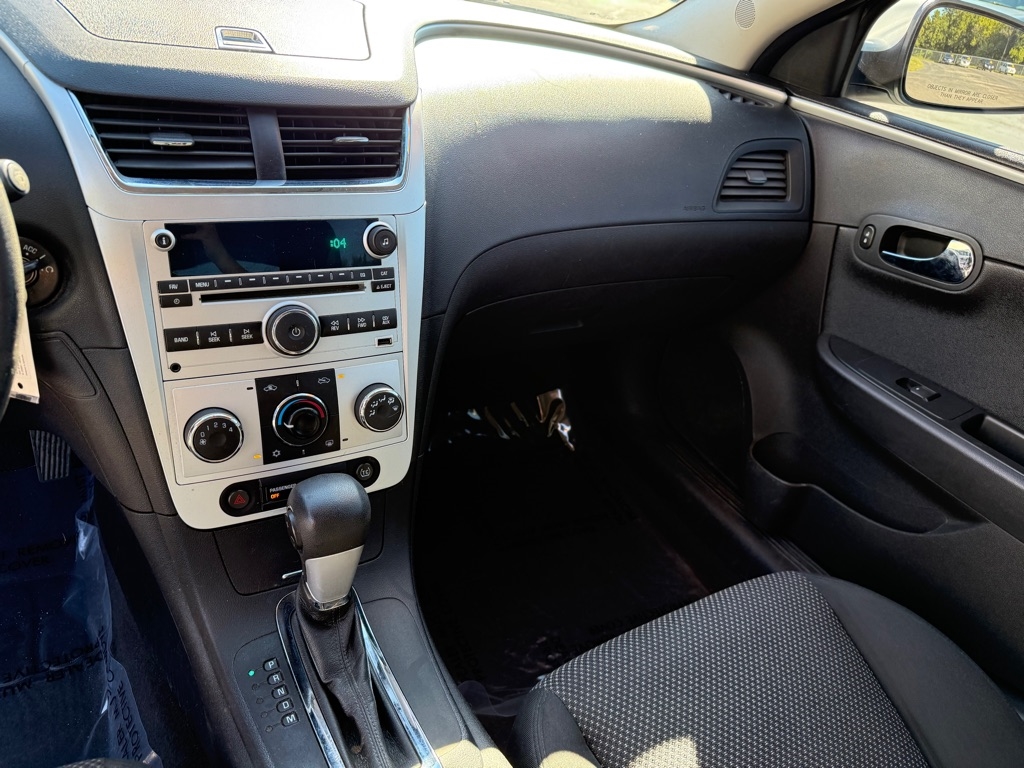 Chevrolet Malibu 1LT 2011 Chevrolet Malibu 1LT 2011