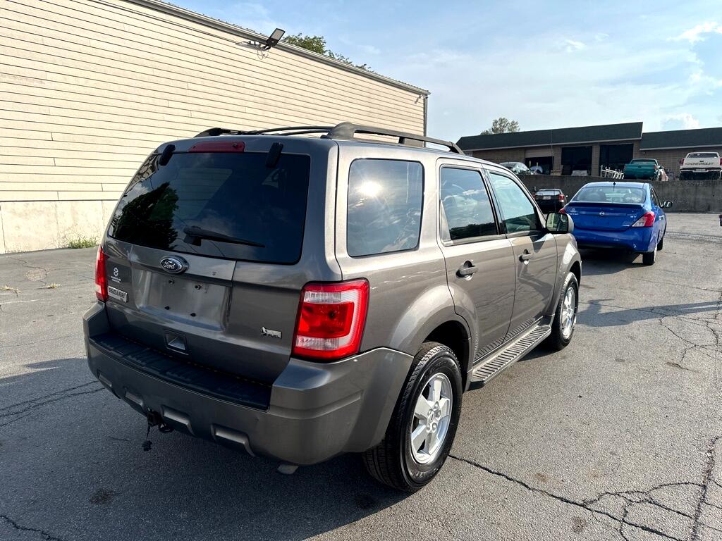 Ford Escape XLT FWD 2010