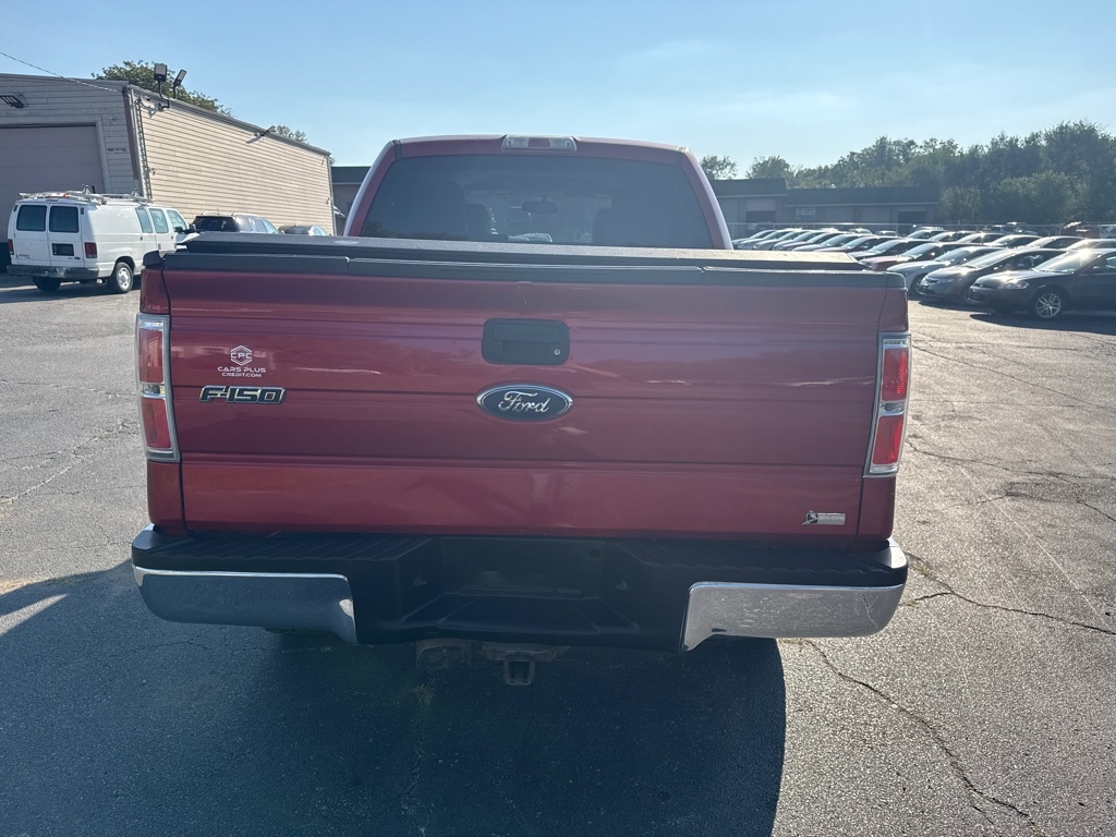 Ford F-150 XL SuperCrew 5.5-ft. Bed 4WD 2010