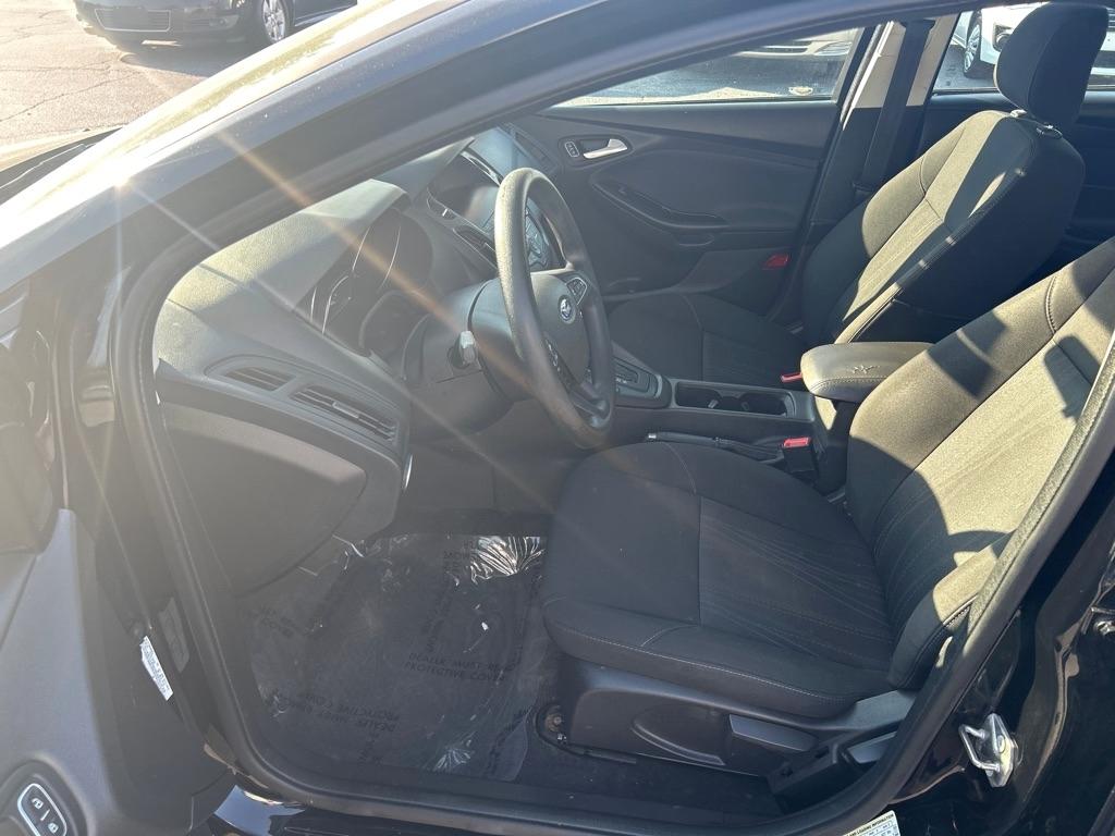 Ford Focus SE Sedan 2018
