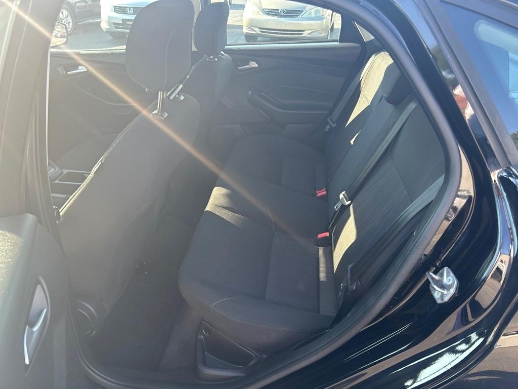 Ford Focus SE Sedan 2018