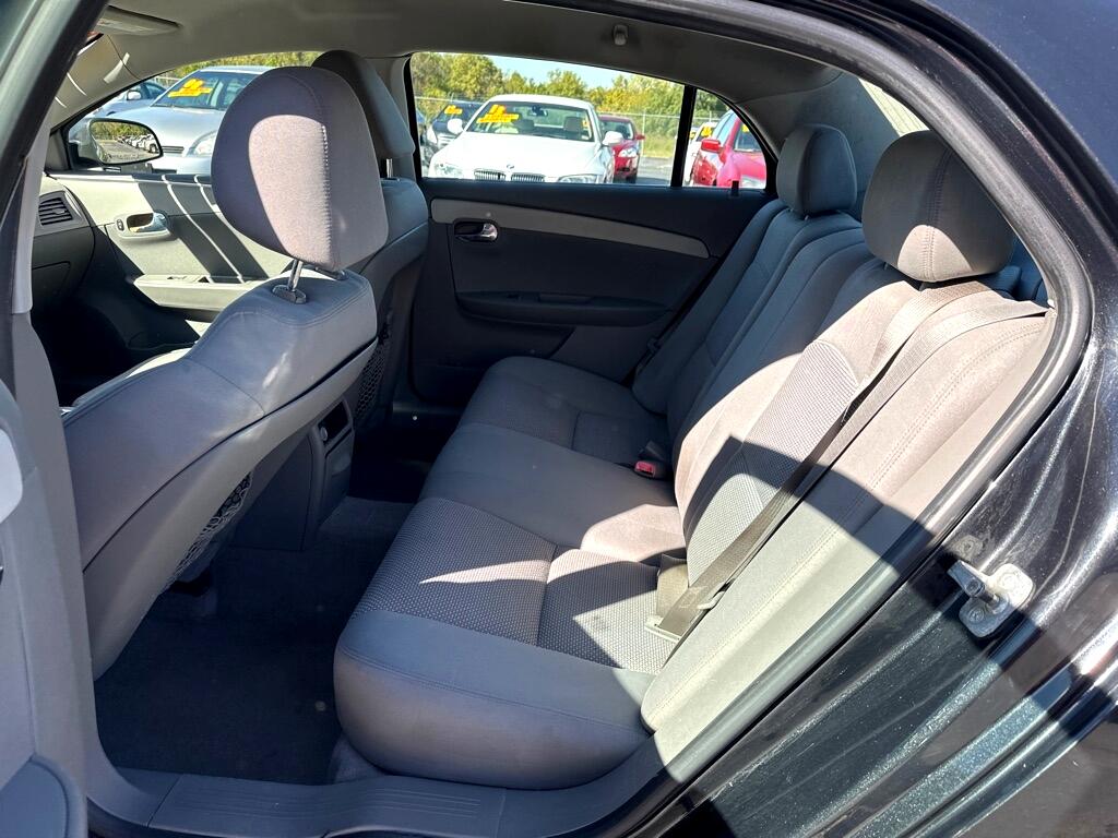 Chevrolet Malibu 1LT 2010