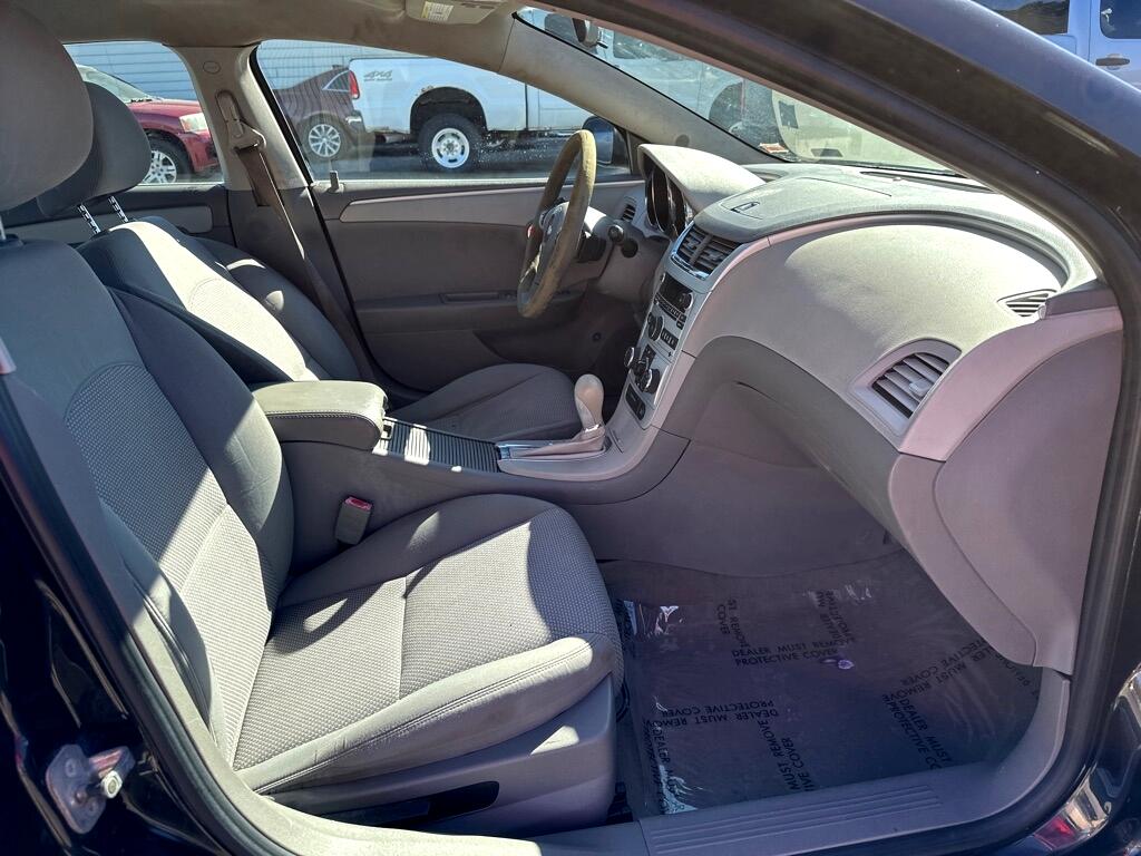 Chevrolet Malibu 1LT 2010