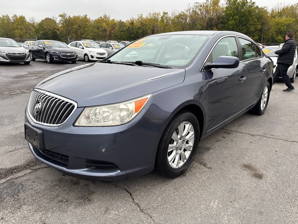 Buick LaCrosse Base 2013 Buick LaCrosse Base 2013