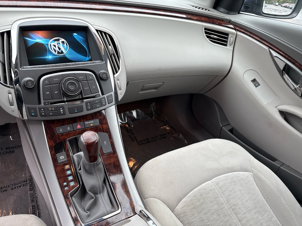 Buick LaCrosse Base 2013 Buick LaCrosse Base 2013