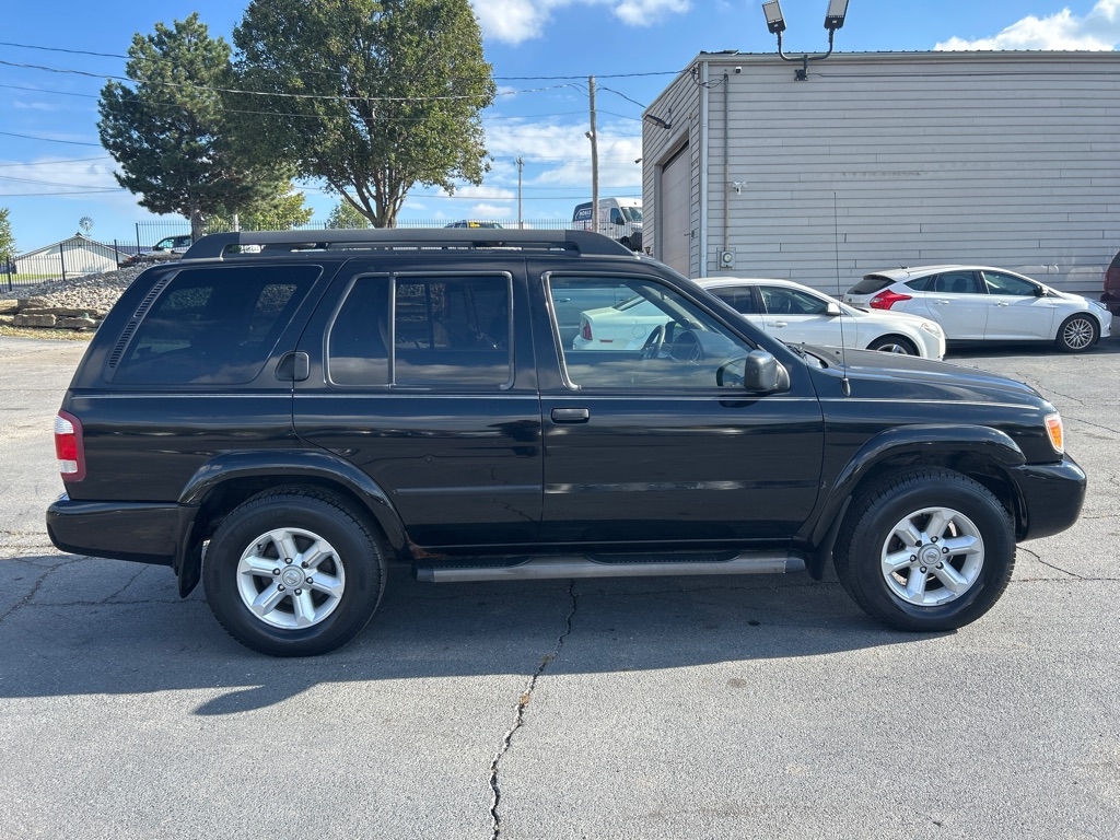 Nissan Pathfinder SE 4WD 2003 Nissan Pathfinder SE 4WD 2003