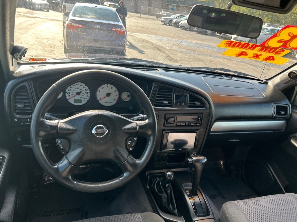 Nissan Pathfinder SE 4WD 2003 Nissan Pathfinder SE 4WD 2003