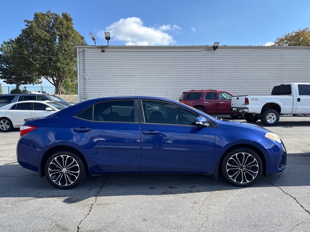 Toyota Corolla LE CVT 2014 Toyota Corolla LE CVT 2014