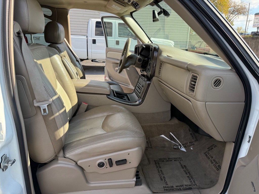 GMC Yukon Denali XL 2005 GMC Yukon Denali XL 2005