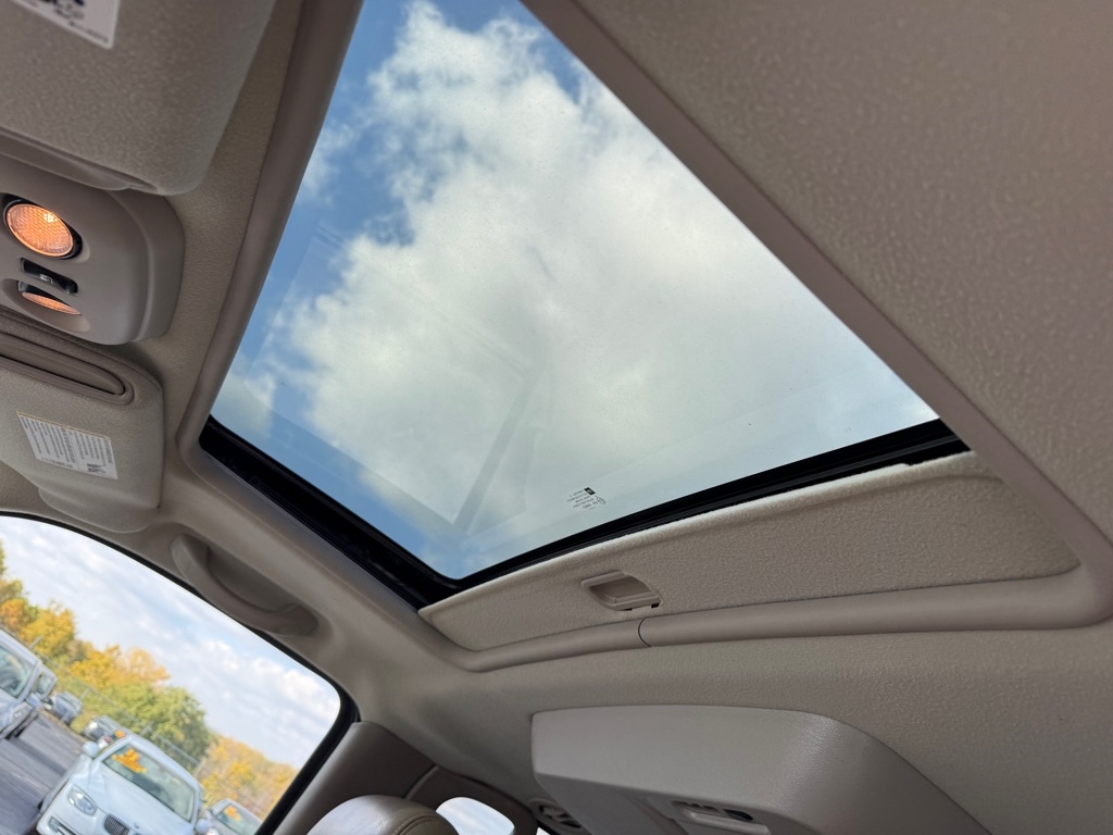 GMC Yukon Denali XL 2005 GMC Yukon Denali XL 2005