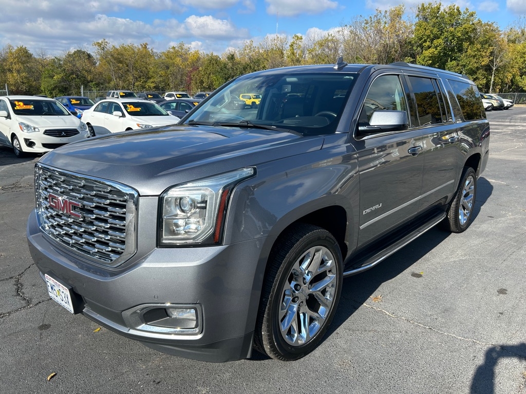 GMC Yukon XL Denali 4WD 2018 GMC Yukon XL Denali 4WD 2018