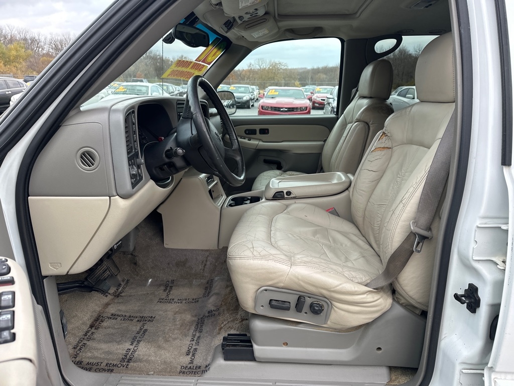 Chevrolet Tahoe 4WD 2001