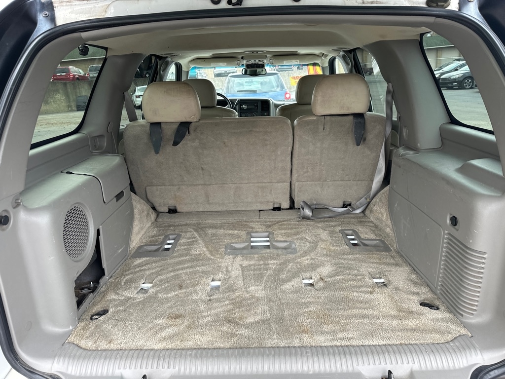 Chevrolet Tahoe 4WD 2001