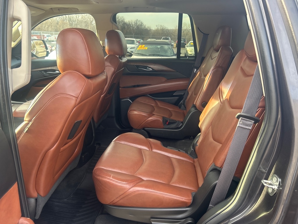 Cadillac Escalade Premium 4WD 2015